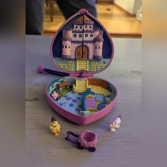 My Little Fairy Tales Cinderella Fold Up Playset - Polly Pocket 1994. - Picture 2 of 8